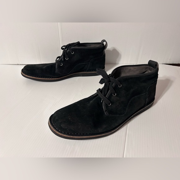 John Varvatos black suede chukka shoes men size 13 M